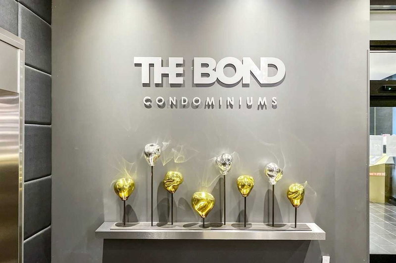 2604 - 290 Adelaide St W, Toronto, M5V1P6 | Image 3