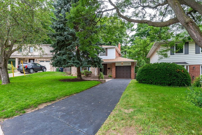 32 Shouldice Crt, Toronto, M2L2S4 | Image 2