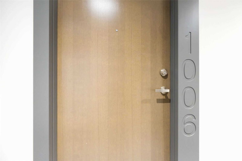 Room1