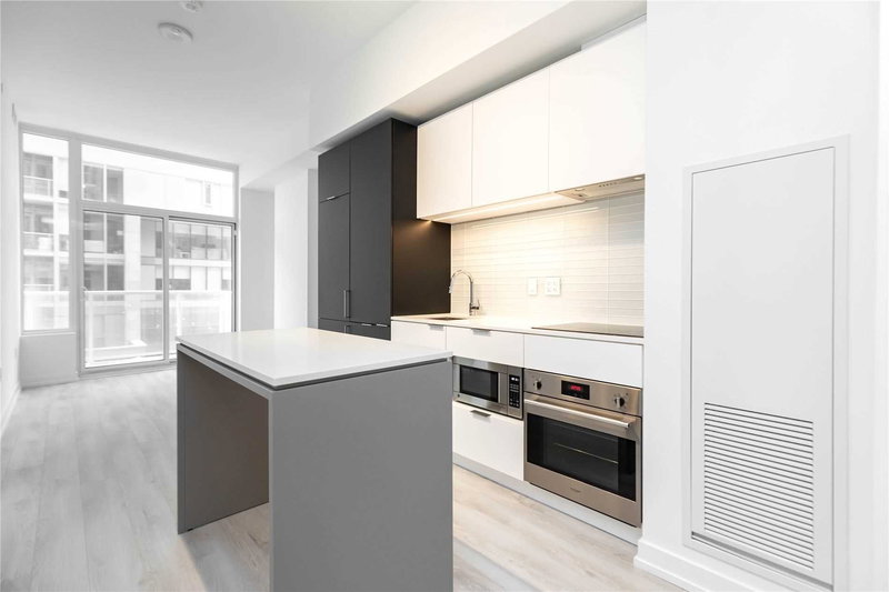 403 - 33 Helendale Ave, Toronto, M4R 0A4 | Image 2