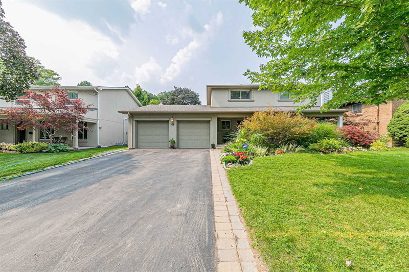 4 Silvergrove Rd, Toronto, M2L2N6 | Image 2