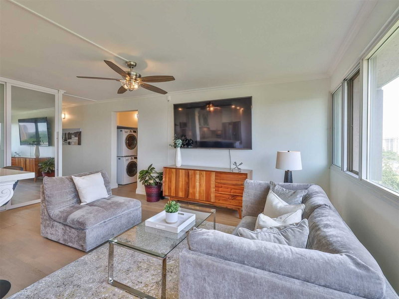 1101 - 725 Don Mills Rd, Toronto, M3C1S6 | Image 3