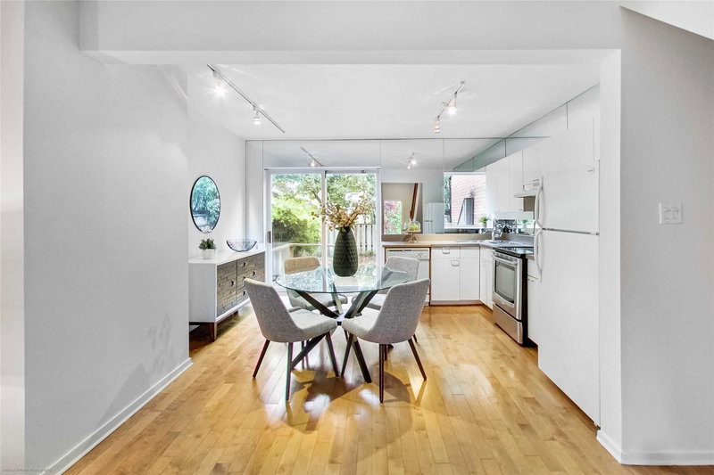 140 Helendale Ave, Toronto, M4R1C7 | Image 2