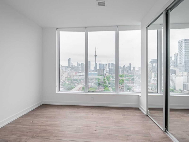 1702 - 203 College St, Toronto, M5T1P9 | Image 3