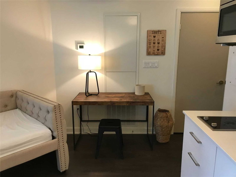 Room1