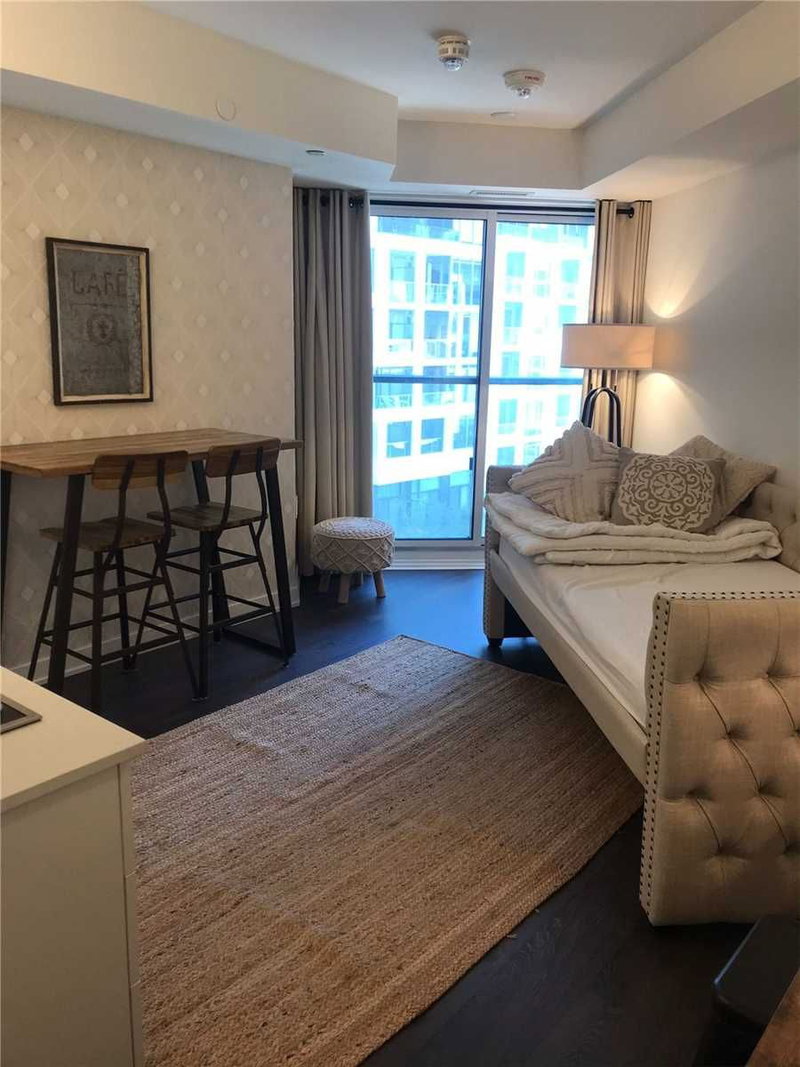 Room2