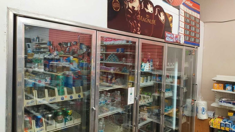 963 Eglinton Ave W, Toronto, M6C2C4 | Image 3