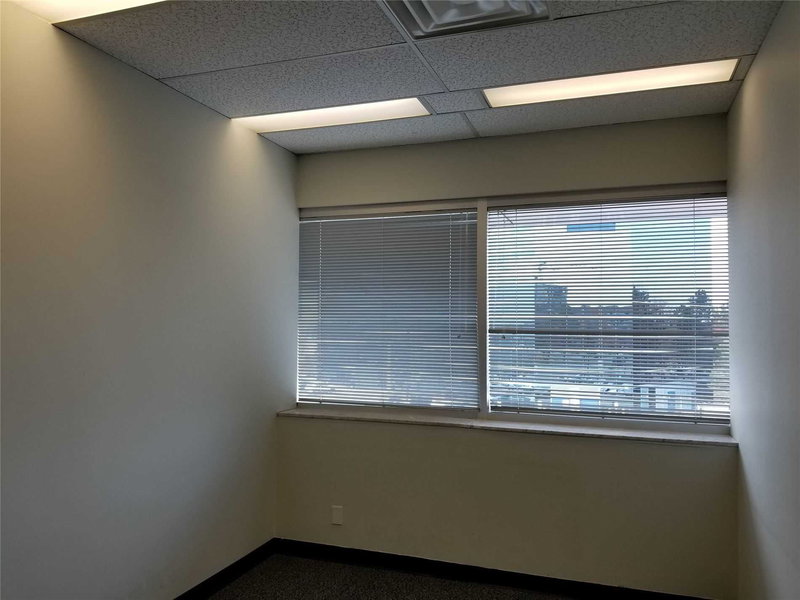 303 - 3640 Victoria Park Ave, Toronto, M2H3B2 | Image 2