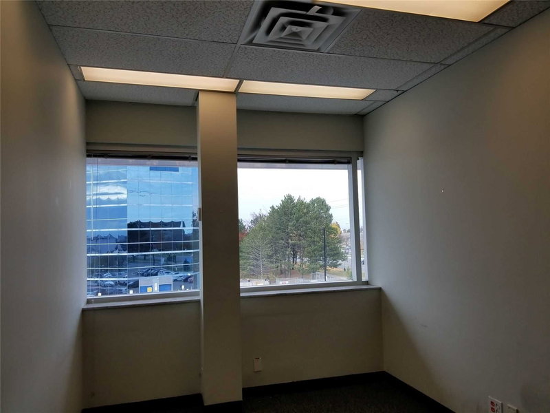 303 - 3640 Victoria Park Ave, Toronto, M2H3B2 | Image 3