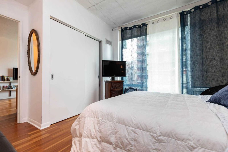 Room2