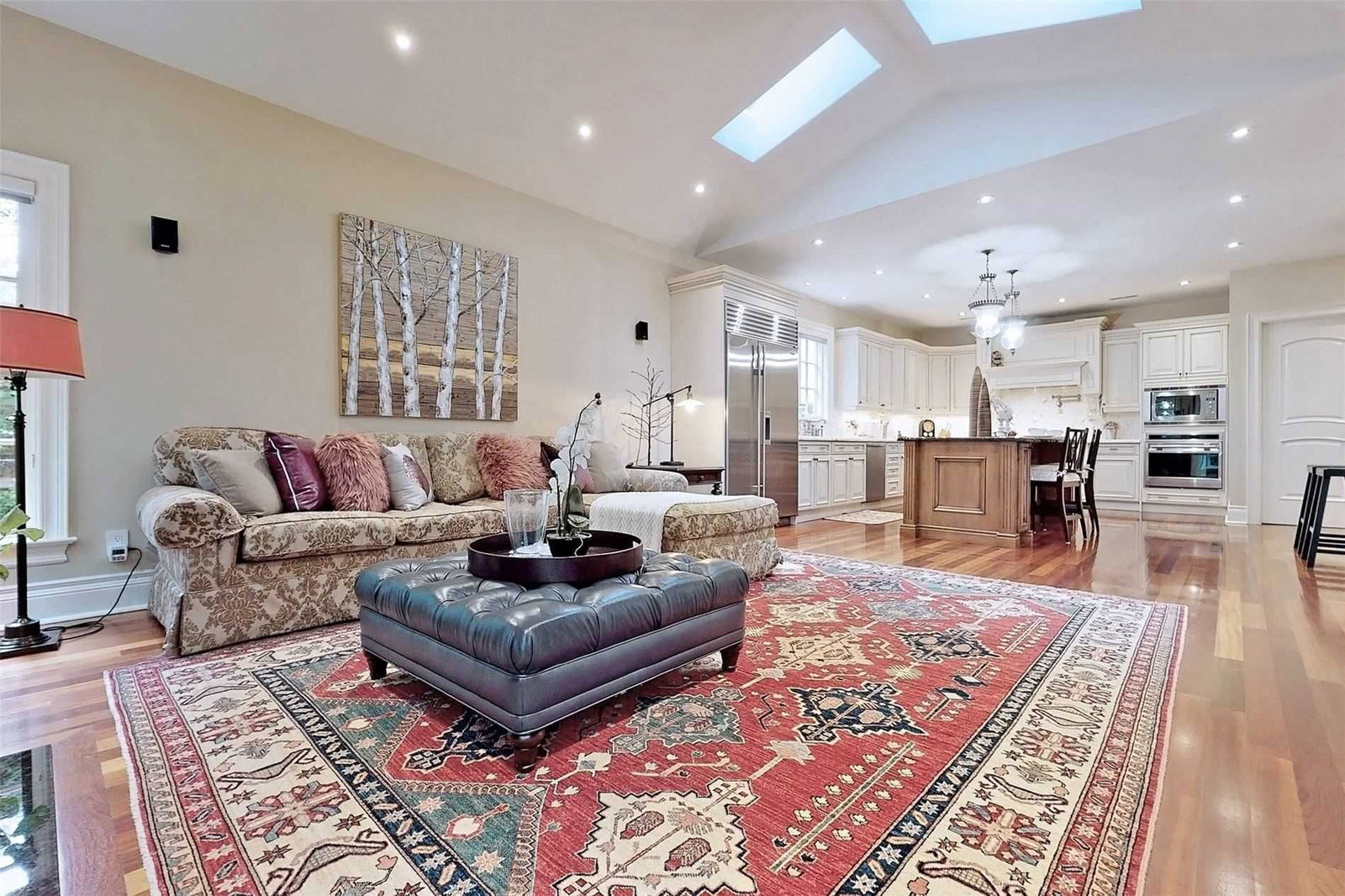 Listing Image 2