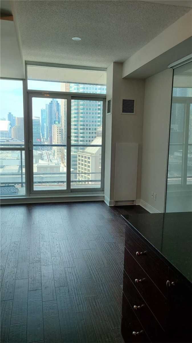 Room1