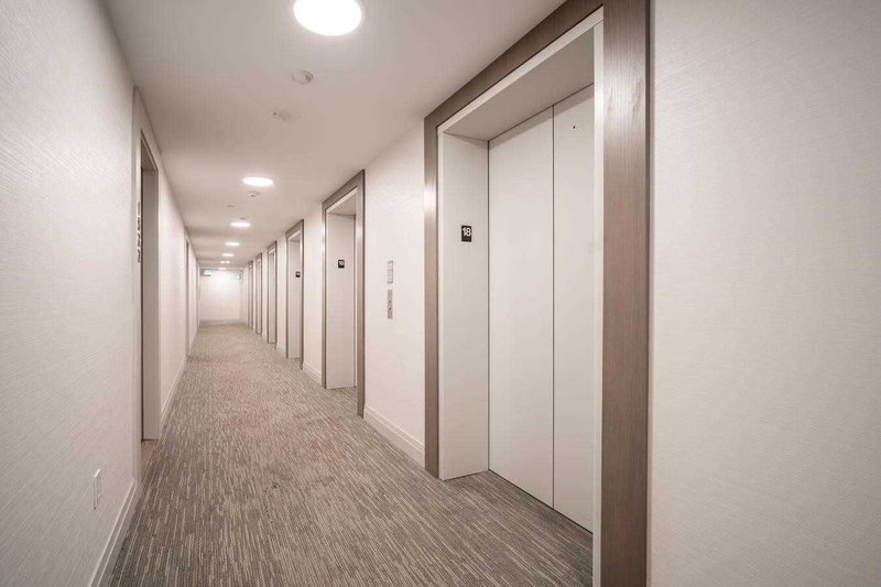 Room1