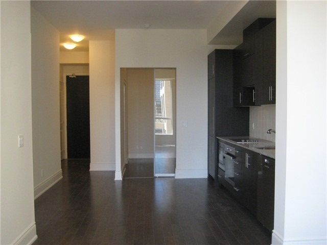 917 - 23 Glebe Rd W, Toronto, M5P0A1 | Image 3