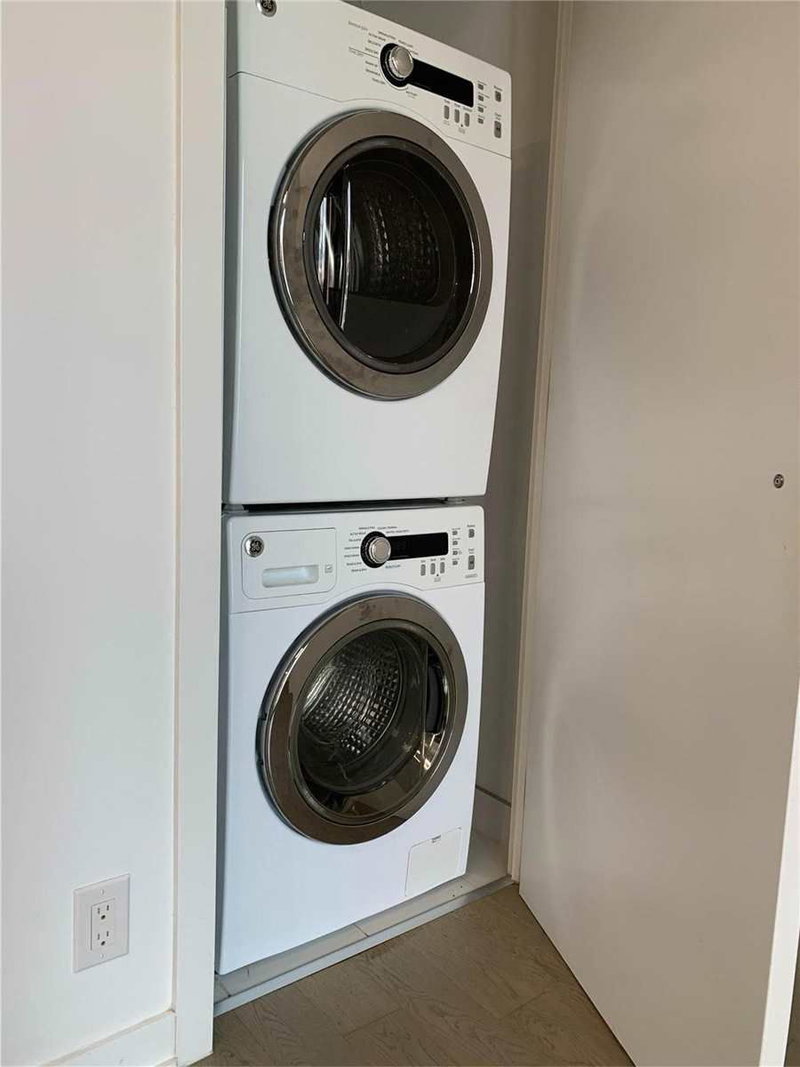 606 - 11 Charlotte St, Toronto, M5V2H5 | Image 3