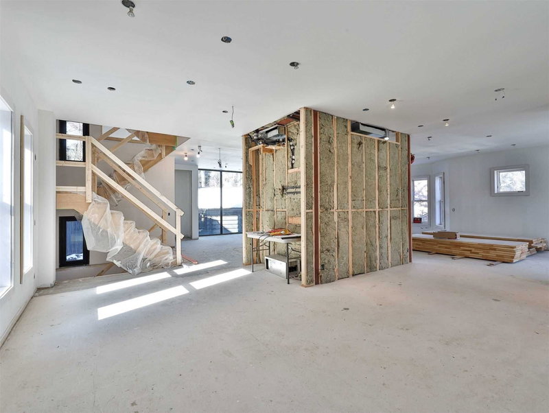 10 Rosedale Rd, Toronto, M4W2P3 | Image 3