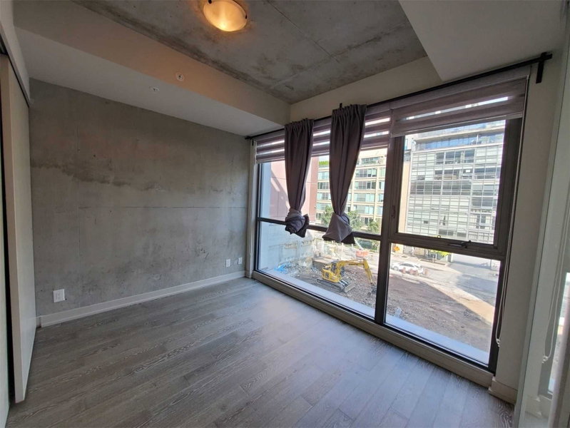 Room2