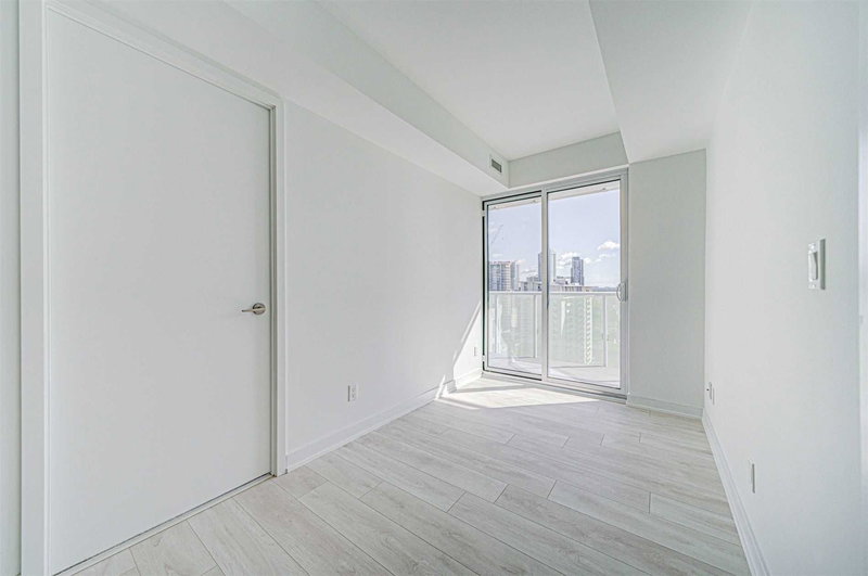 1505 - 501 Yonge St, Toronto, M4Y1Y | Image 2