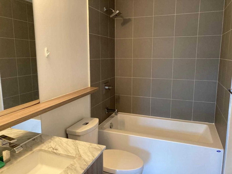 307 - 6 Parkwood Ave, Toronto, M4V0A3 | Image 3