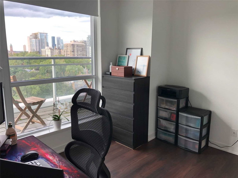 1004 - 223 St Clair Ave W, Toronto, M4V1R3 | Image 3