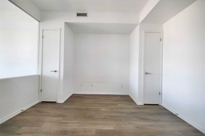 3004 - 197 Yonge St, Toronto, M5B0C1 | Image 2