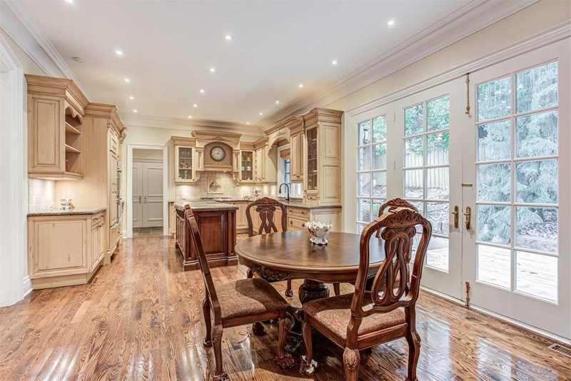 7 Legacy Crt, Toronto, M2L2Y7 | Image 2
