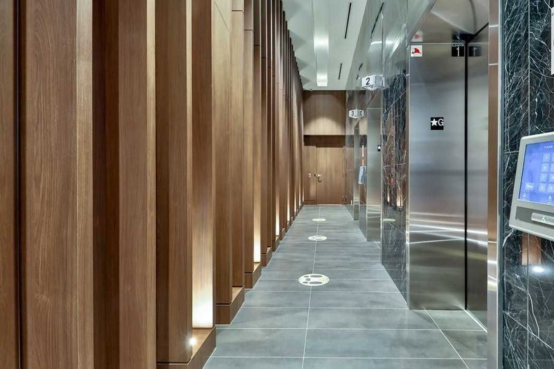 Room2