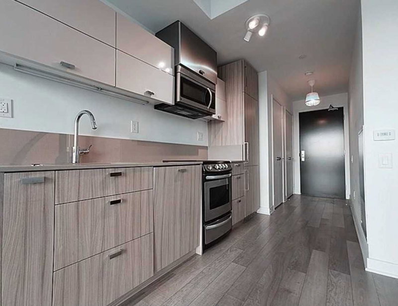 3603 - 290 Adelaide St W, Toronto, M5V1P6 | Image 2