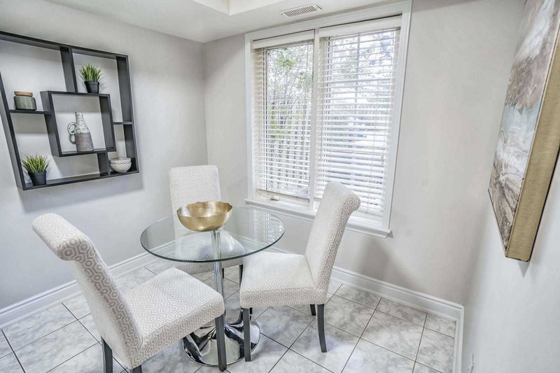 11 - 988 Sheppard Ave W, Toronto, M3H2T6 | Image 3