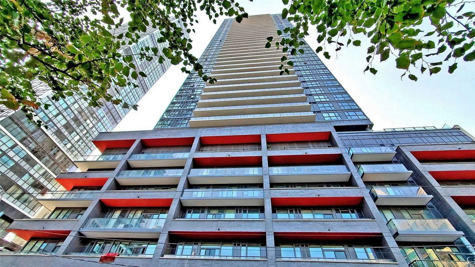 Listing Image 0