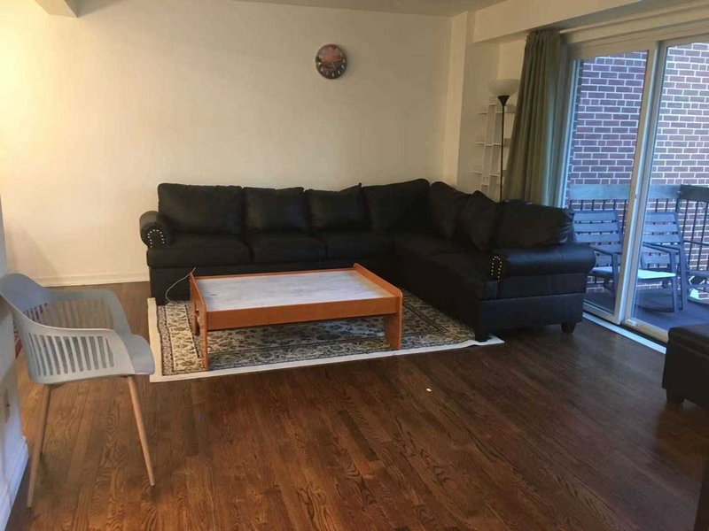 32 Scenic Mill Way, Toronto, M2L 1S5 | Image 2