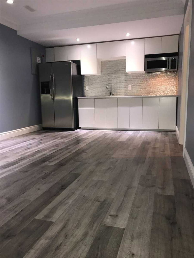 214 Clanton Park Rd, Toronto, M3H2G1 | Image 3