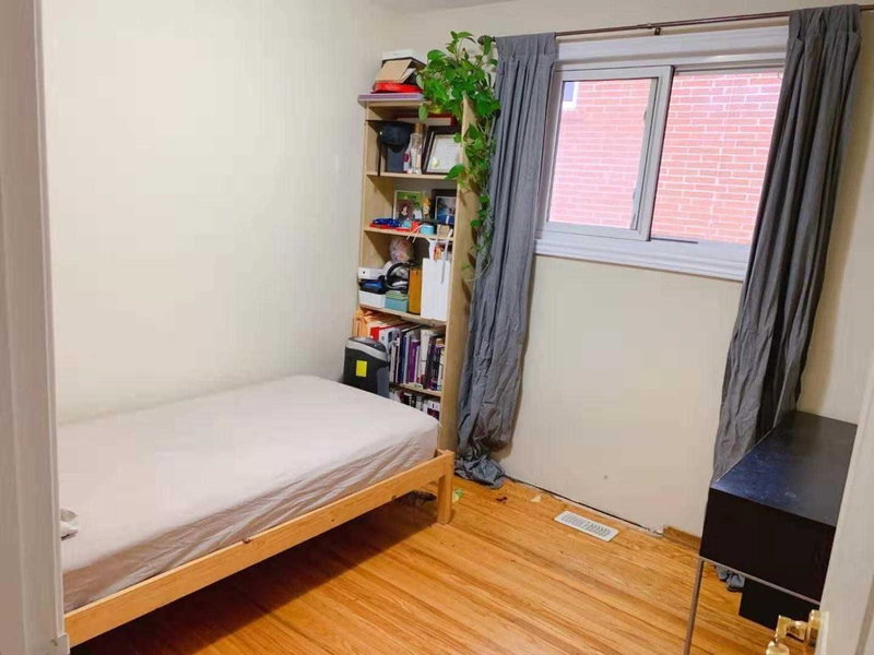 Main - 19 Clancy Dr, Toronto, M2J2V7 | Image 2