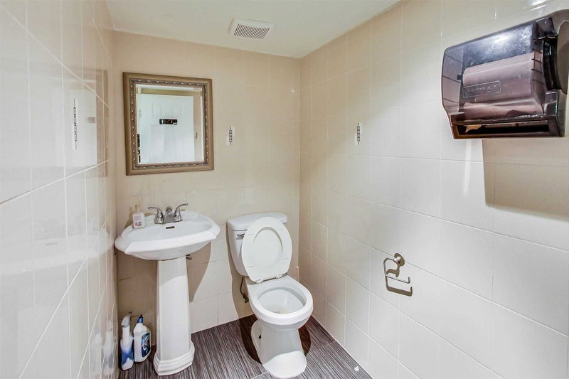 Main - 3421 Yonge St, Toronto, M4S2A2 | Image 3