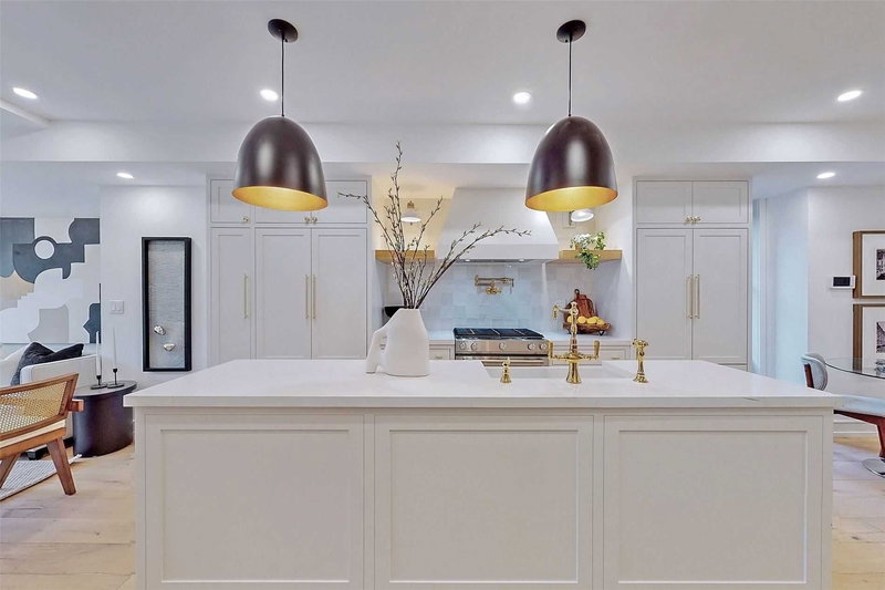 233 Atlas Ave, Toronto, M6C 3P6 | Image 2