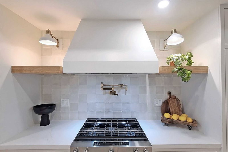 233 Atlas Ave, Toronto, M6C 3P6 | Image 3