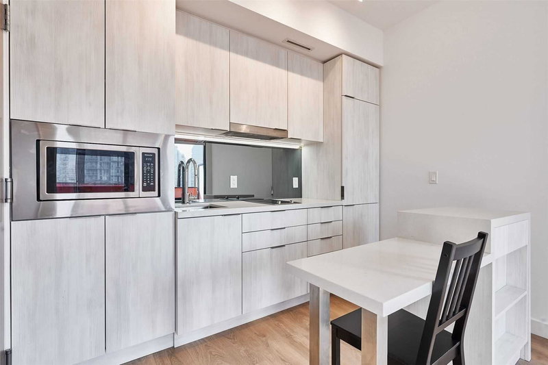 1716 - 215 Queen St W, Toronto, M5V0P5 | Image 2