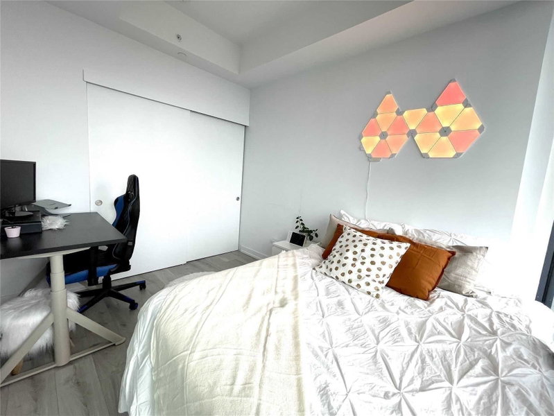 Room1