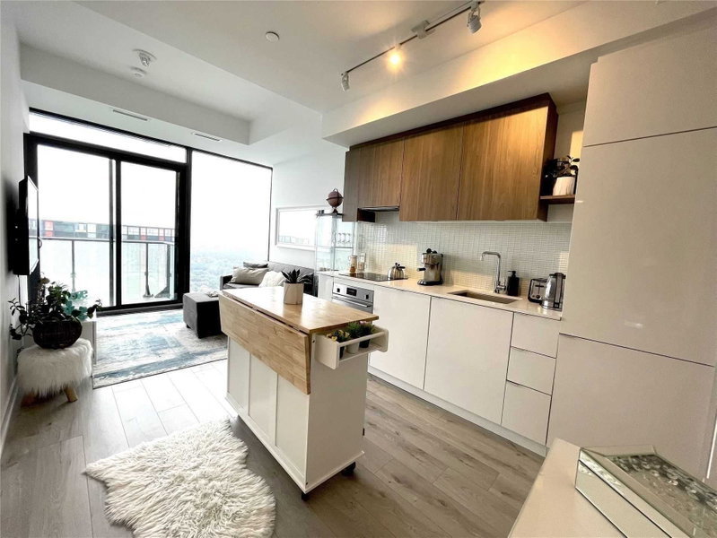 Room2