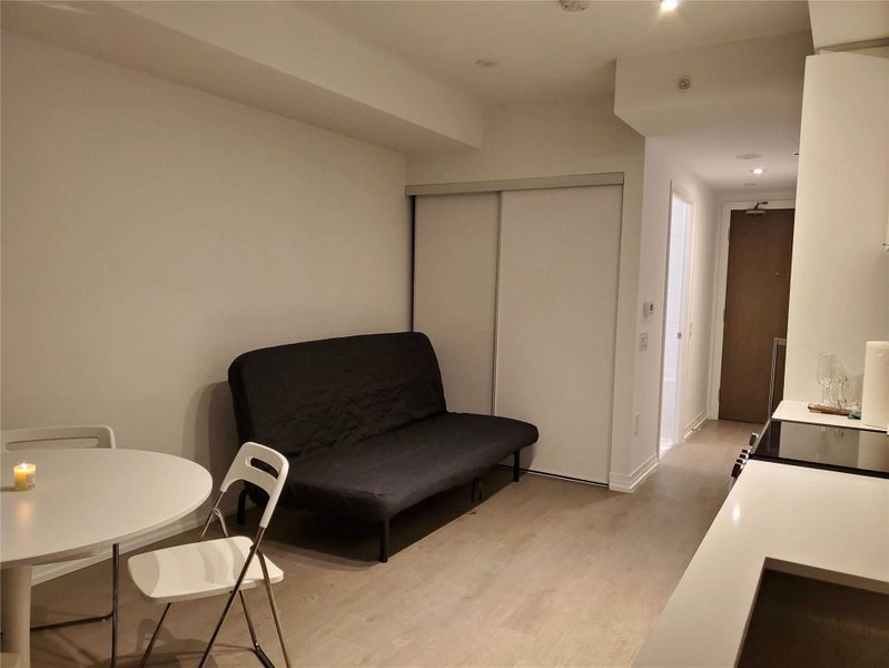 Room2