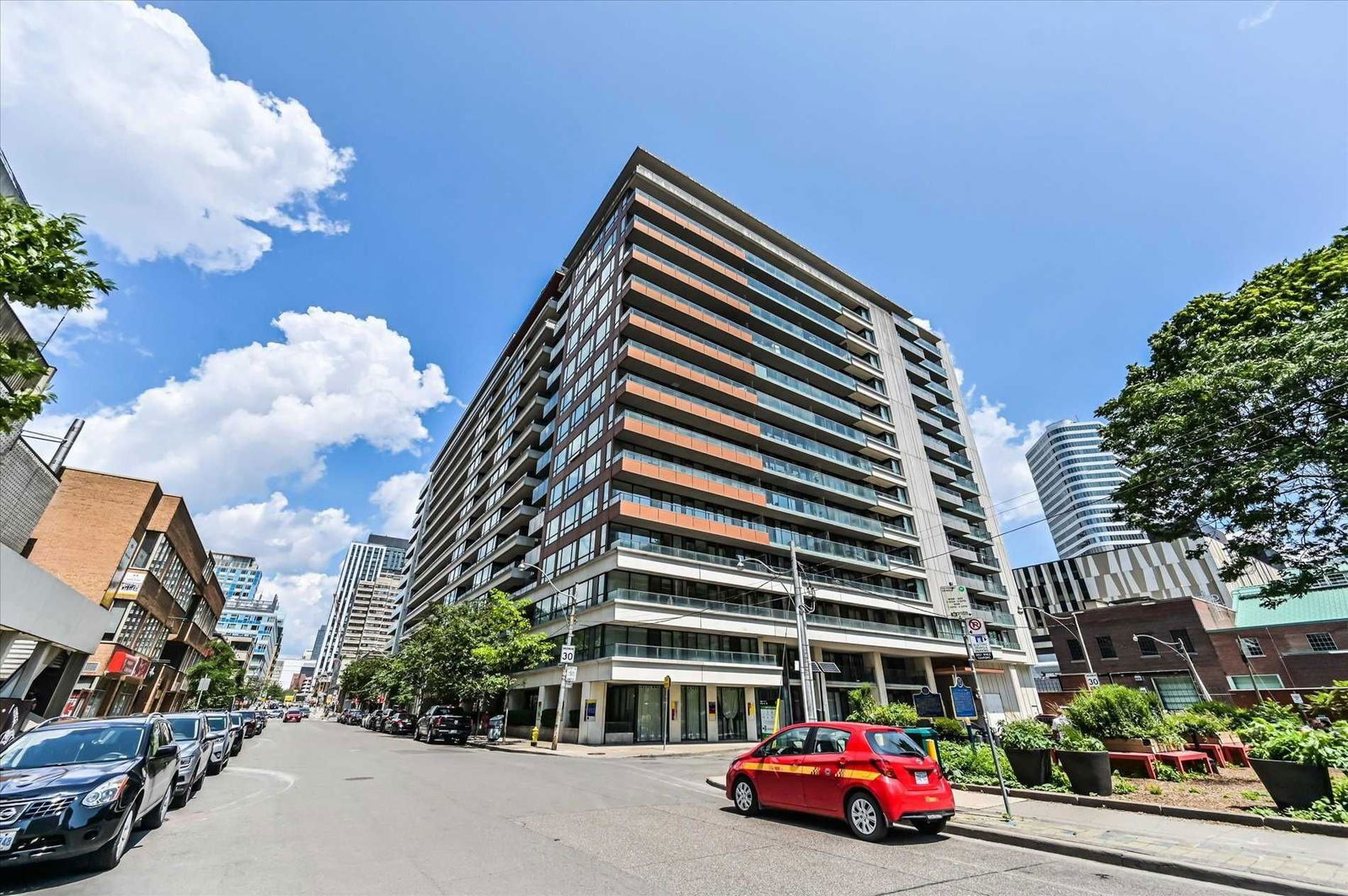 Condo sold at 106-111 Elizabeth Street, Toronto, Bay Street Corridor, M5G 1P7 - MLS: C5408717