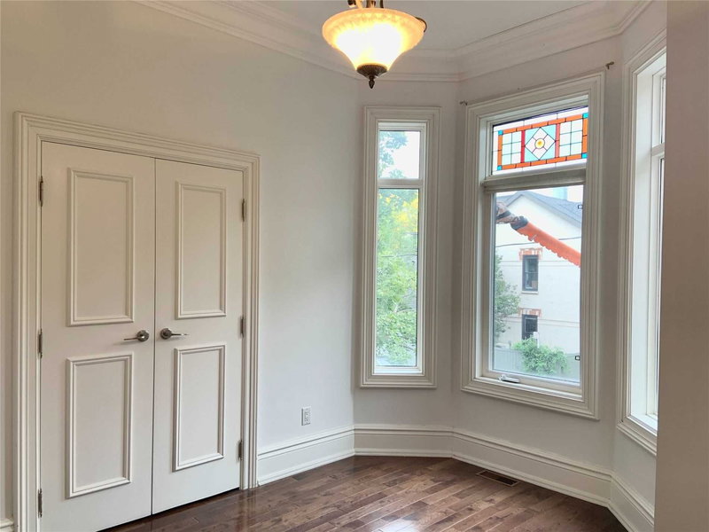 64 Robert St, Toronto, M5S2K3 | Image 2