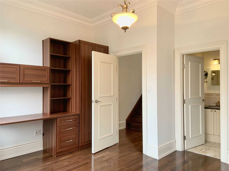 64 Robert St, Toronto, M5S2K3 | Image 3