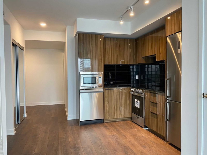 2601 - 501 Yonge St, Toronto, M4Y 1Y4 | Image 2