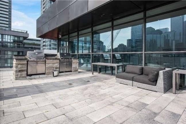 3710 - 290 Adelaide St W, Toronto, M5V1P6 | Image 2