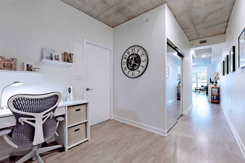 322 - 109 Ossington Ave, Toronto, M6J0G8 | Image 2