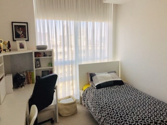 Room2