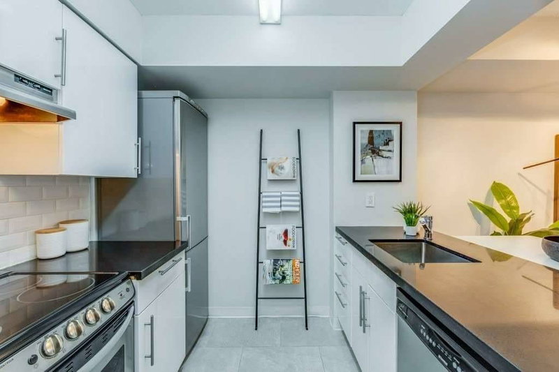 272 - 3 Everson Dr, Toronto, M2N 7C2 | Image 2