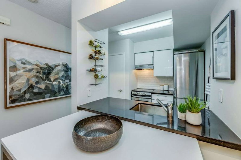 272 - 3 Everson Dr, Toronto, M2N 7C2 | Image 2