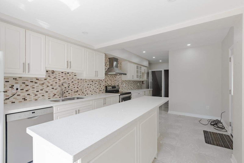 Main&Lo - 370 Margueretta St, Toronto, M6H3S4 | Image 2